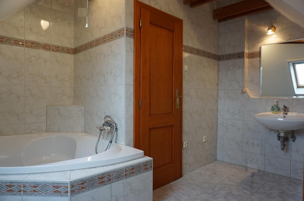 Ferienwohnung Vamosi Vendeghaz Nemesvámos Exterior foto